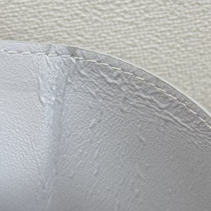 Louis Vuitton Discovery Wallet - Brandsamsara