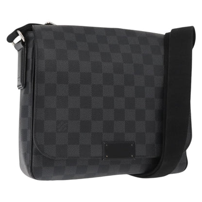 Louis Vuitton District Messenger Bag - Brandsamsara
