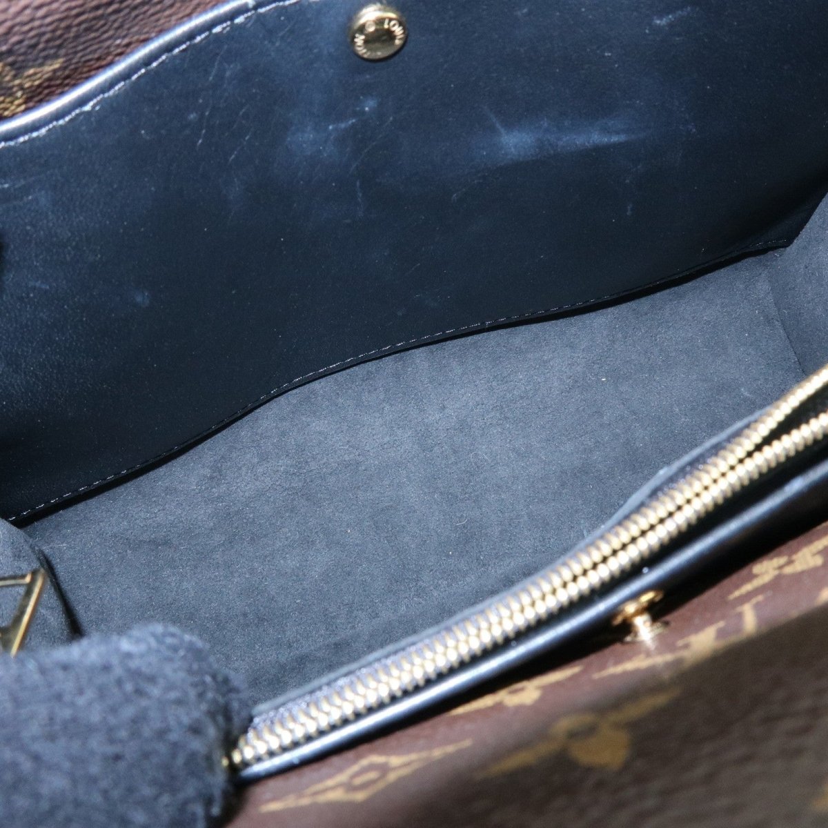 Louis Vuitton Double V - Brandsamsara