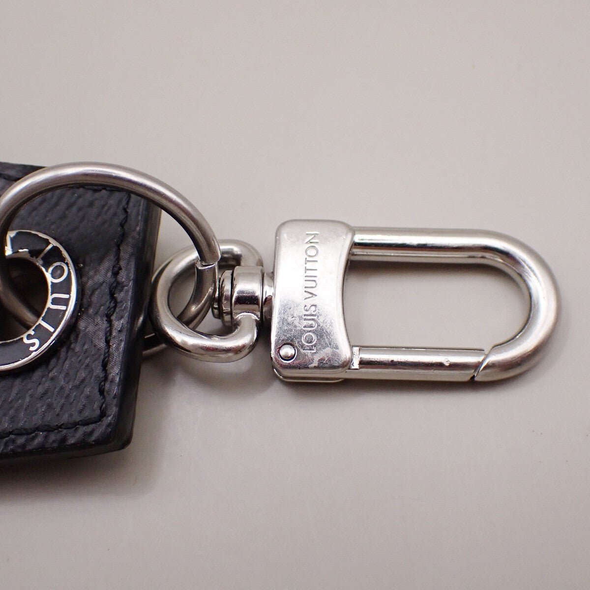 Louis Vuitton Eclipse Keychain - Brandsamsara