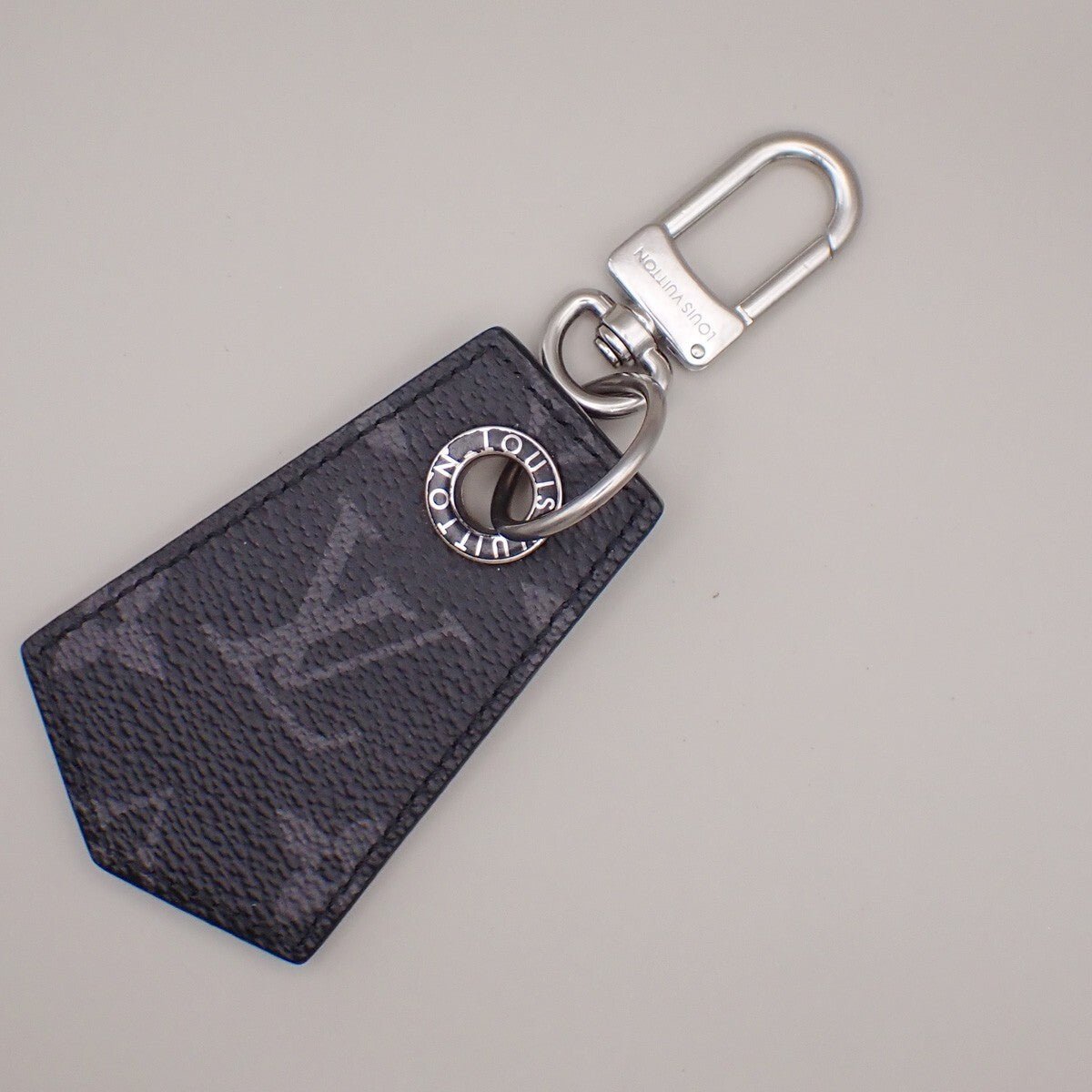 Louis Vuitton Eclipse Keychain - Brandsamsara