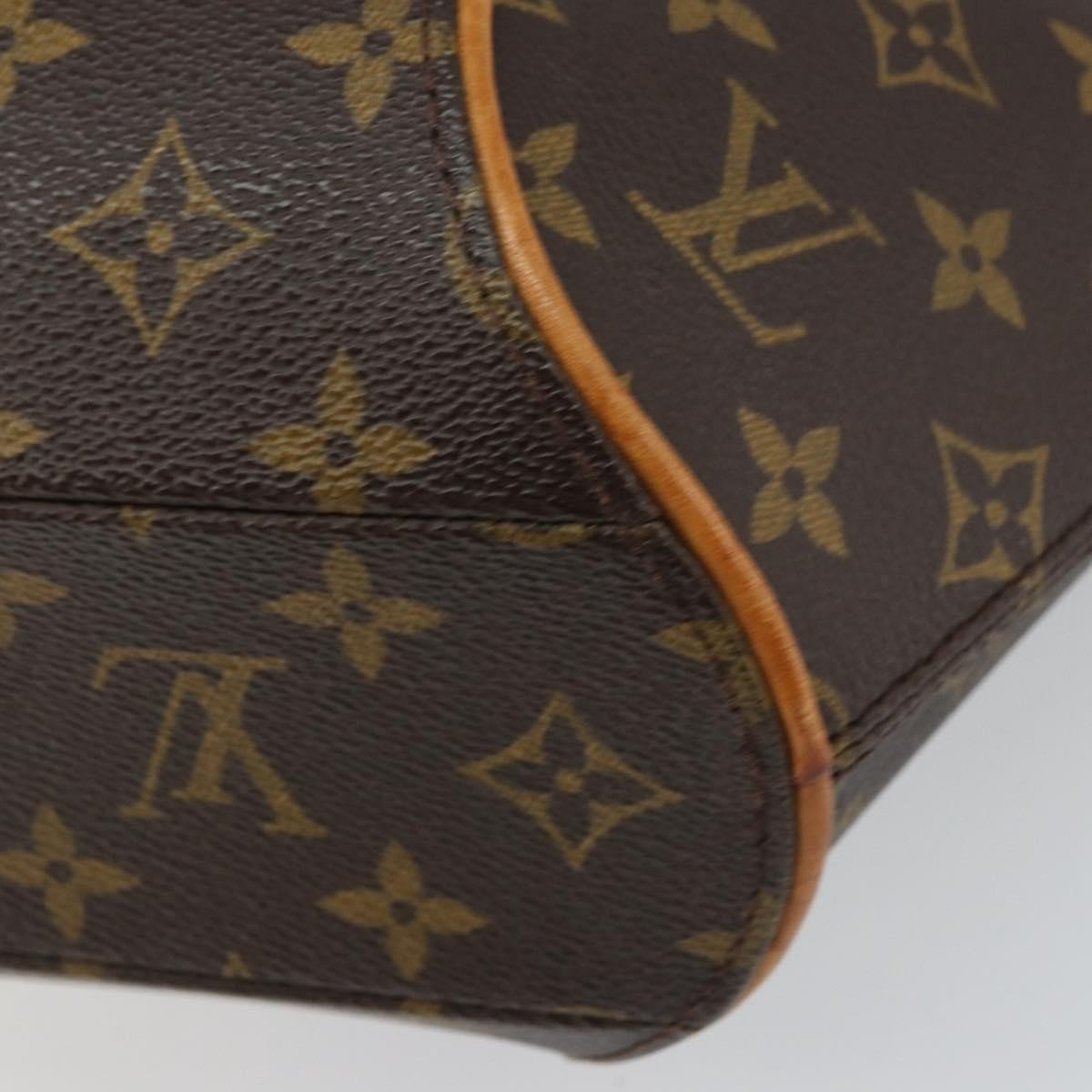 Louis Vuitton Ellipse Bag - Brandsamsara