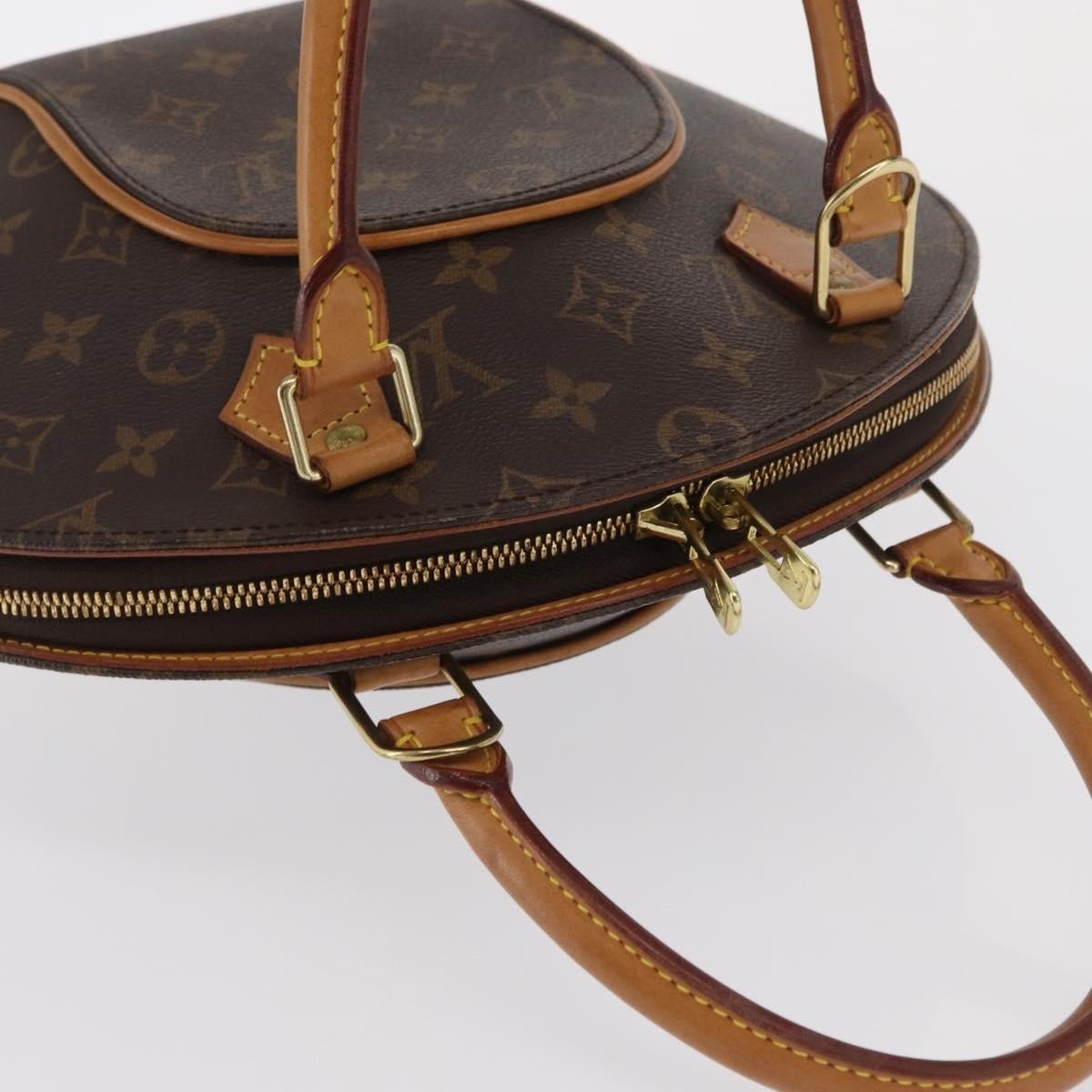 Louis Vuitton Ellipse Bag - Brandsamsara