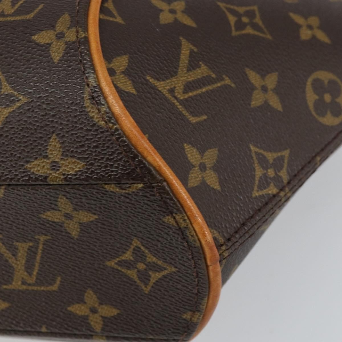 Louis Vuitton Ellipse Bag - Brandsamsara