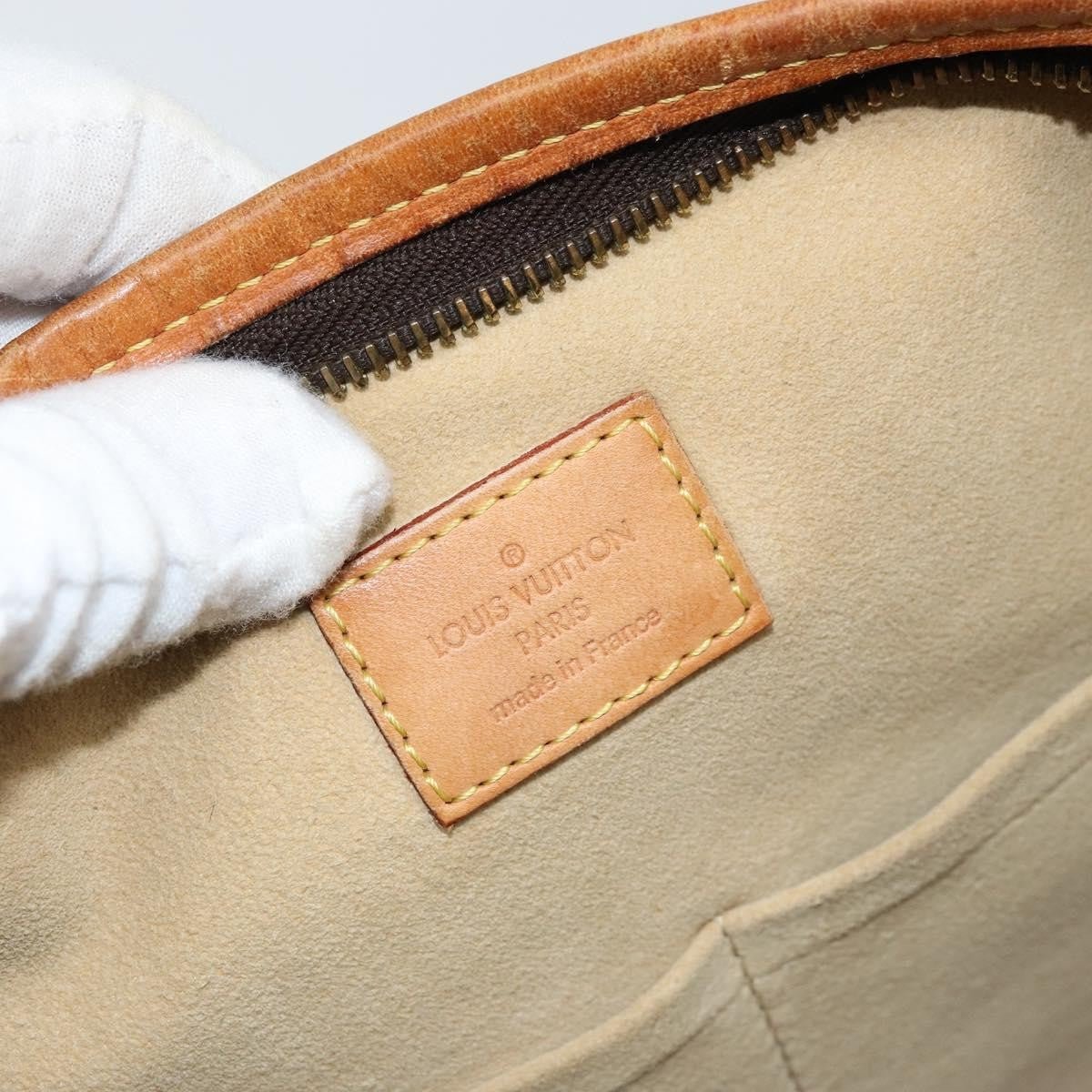 Louis Vuitton Estrela Handbag - Brandsamsara