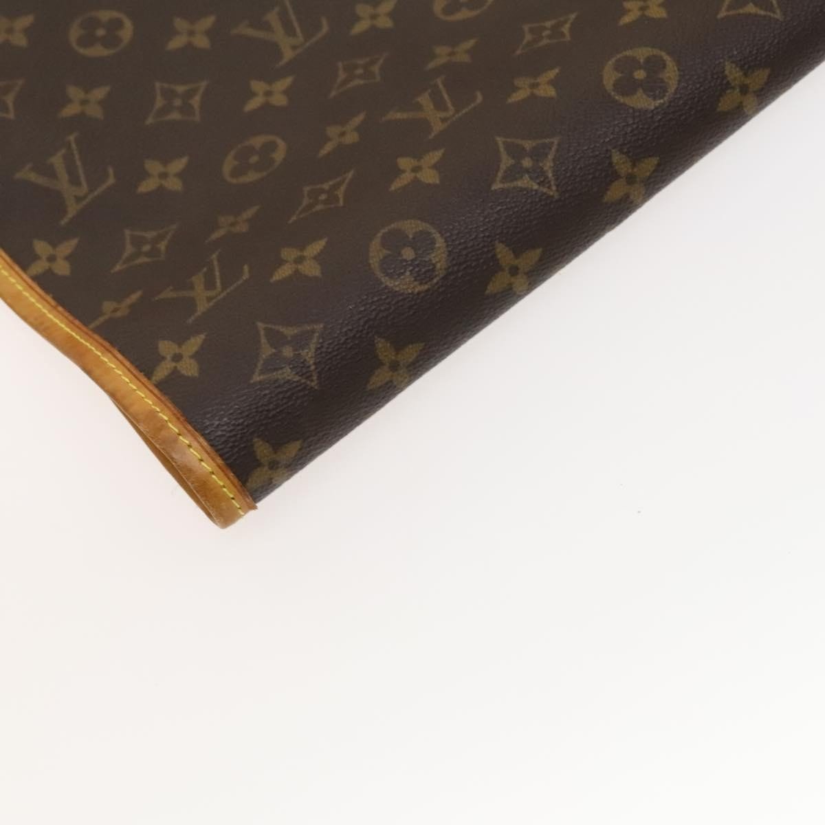 Louis Vuitton Garment case - Brandsamsara