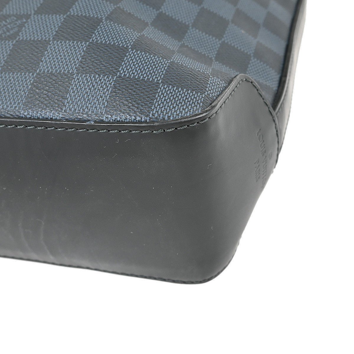 Louis Vuitton Greenwich Messenger Bag - Brandsamsara