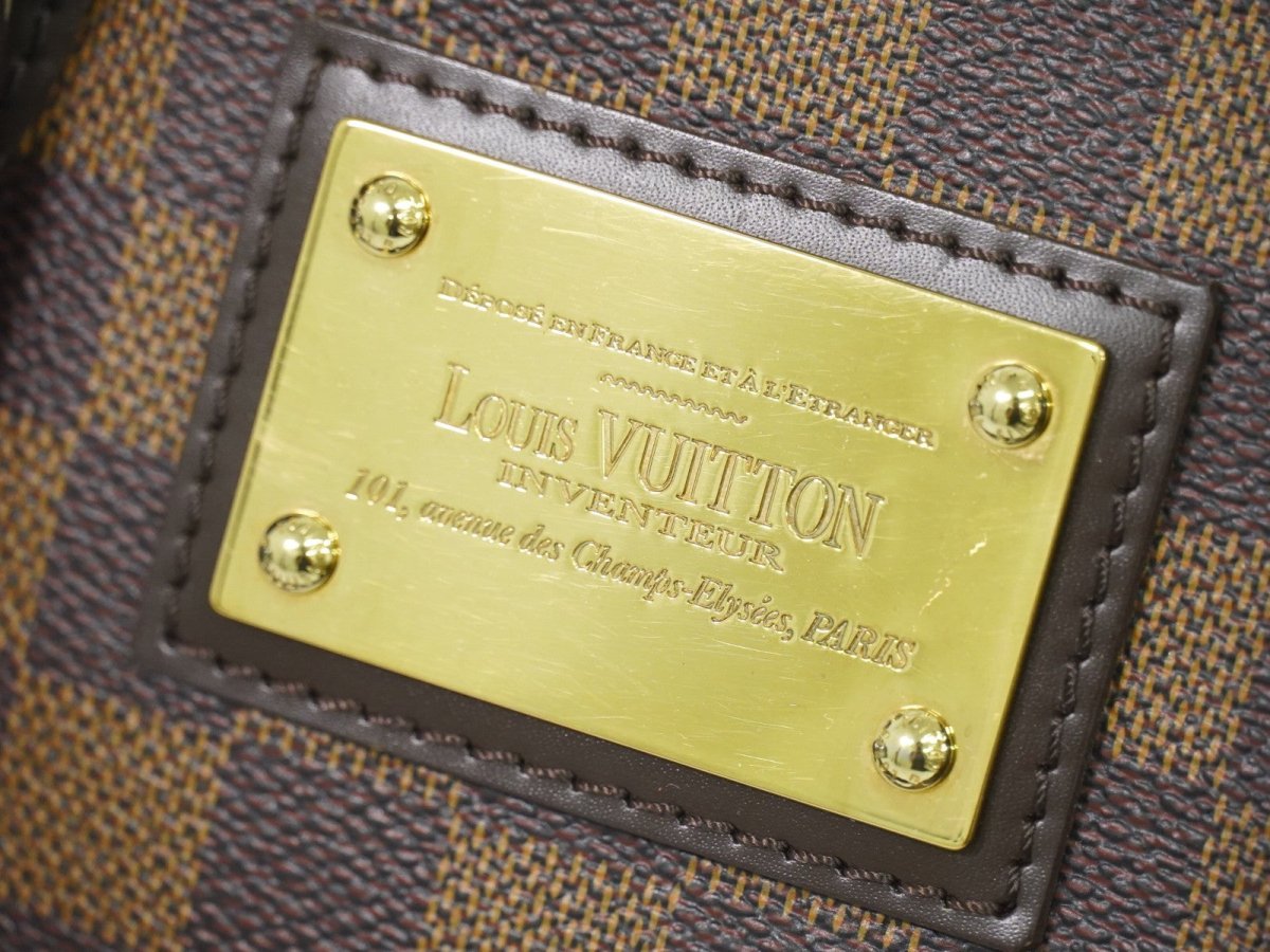 Louis Vuitton Hampstead Handbag - Brandsamsara