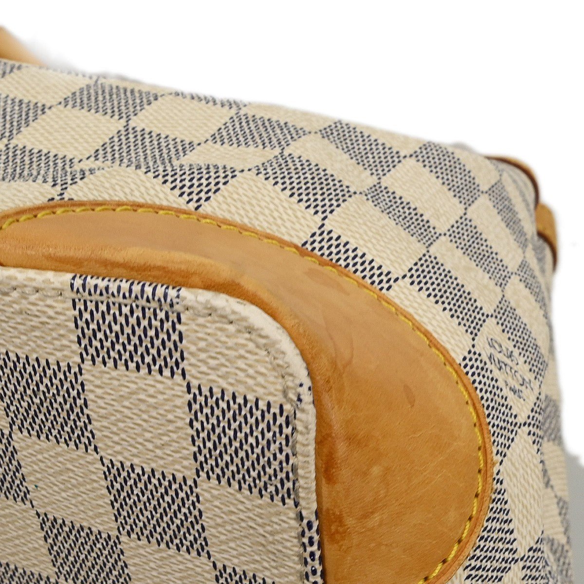 Louis Vuitton Hampstead Handbag - Brandsamsara
