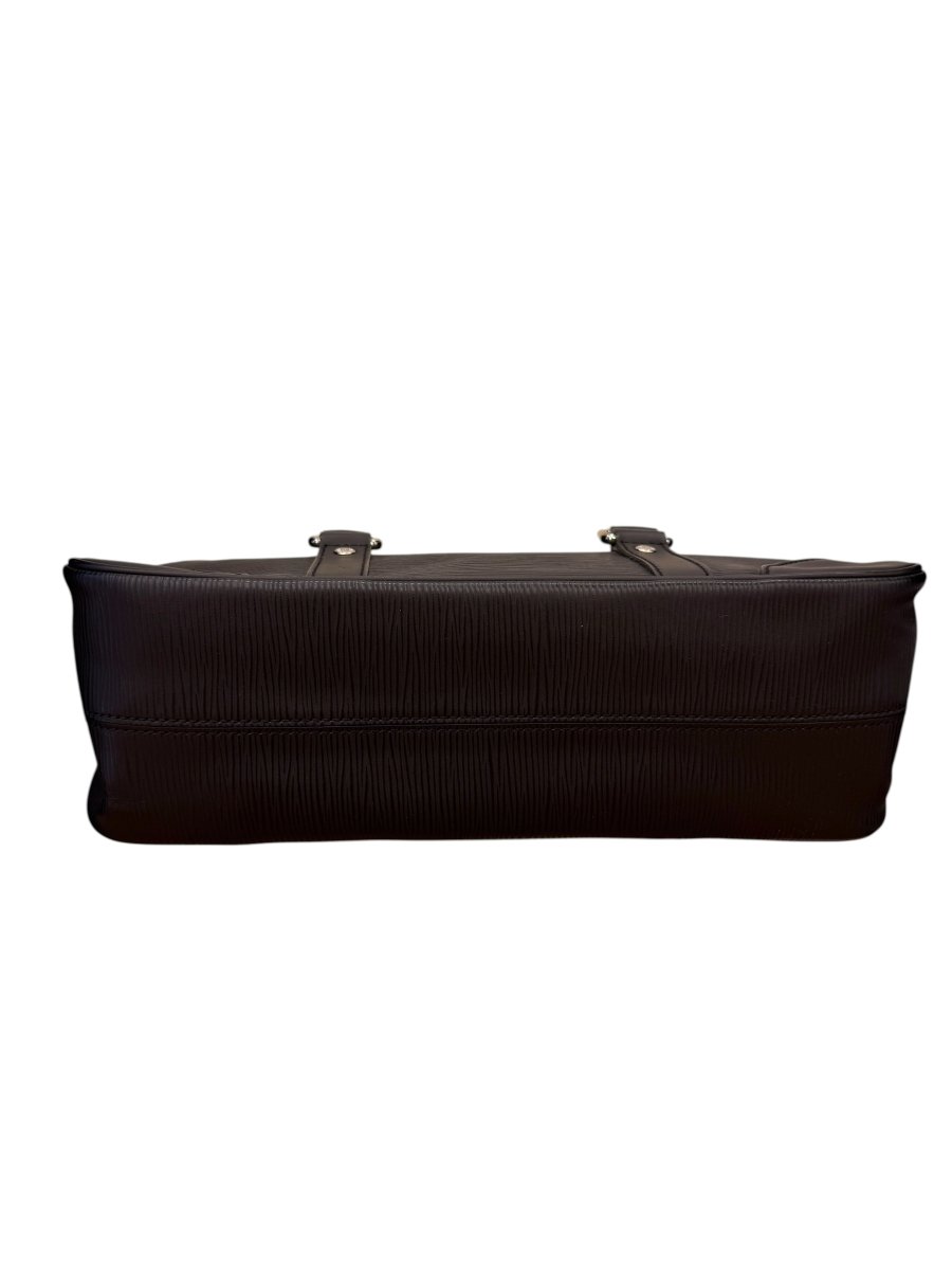 Louis Vuitton Handbag - Brandsamsara