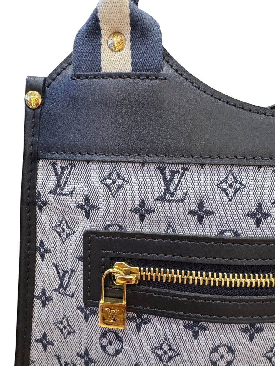 Louis Vuitton Handbag - Brandsamsara