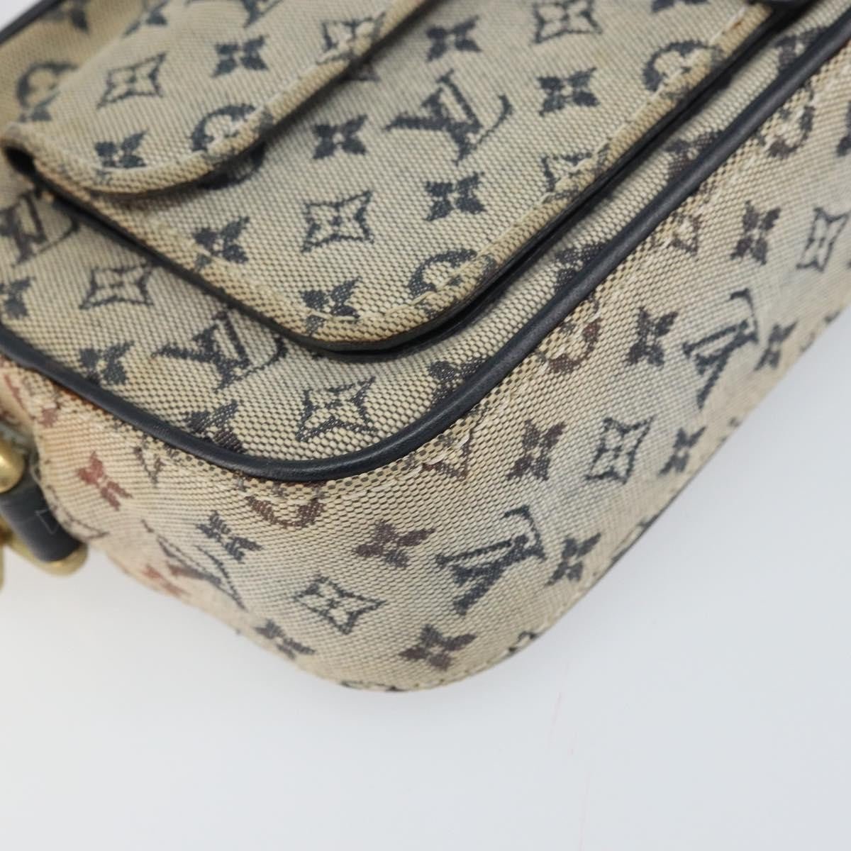 Louis Vuitton Juliette Crossbody Bag - Brandsamsara