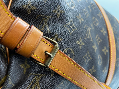 Louis Vuitton Keepall Bag - Brandsamsara