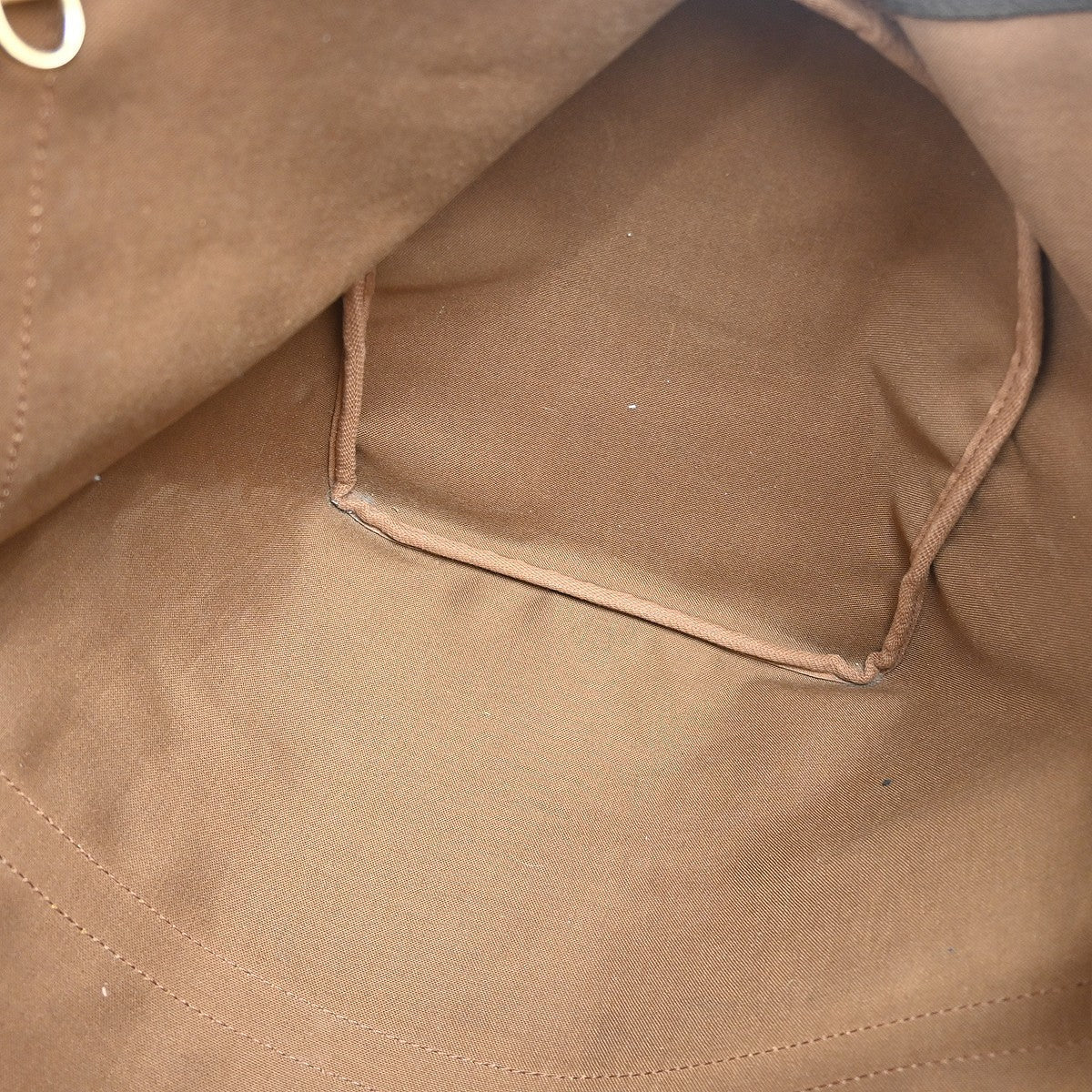 Louis Vuitton Keepall Bag - Brandsamsara