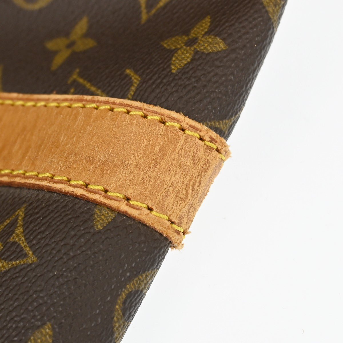 Louis Vuitton Keepall Bag - Brandsamsara