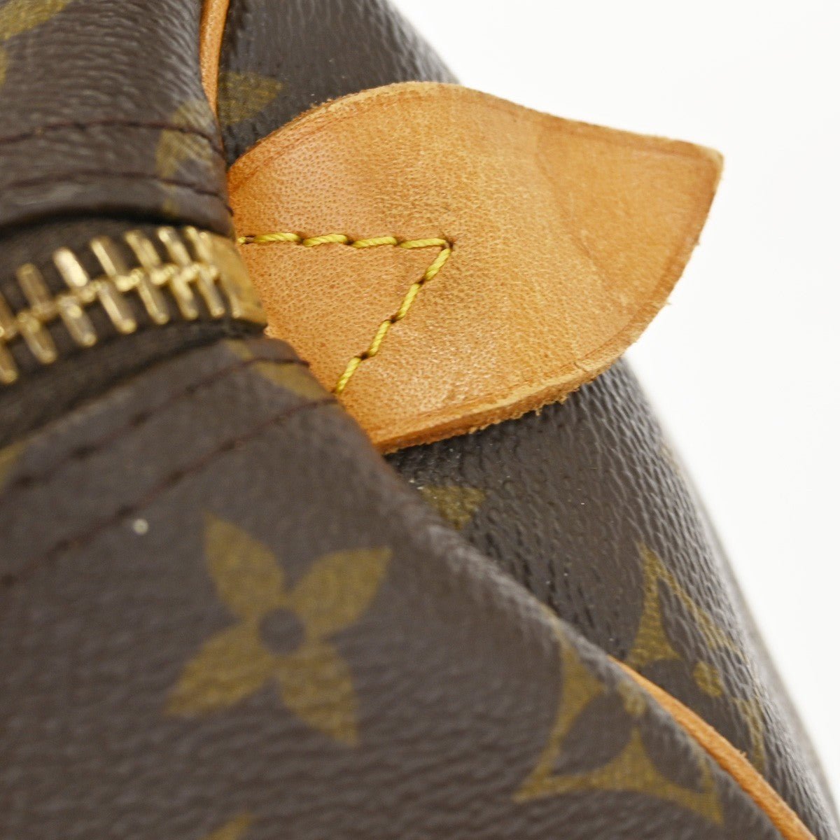 Louis Vuitton Keepall Bag - Brandsamsara