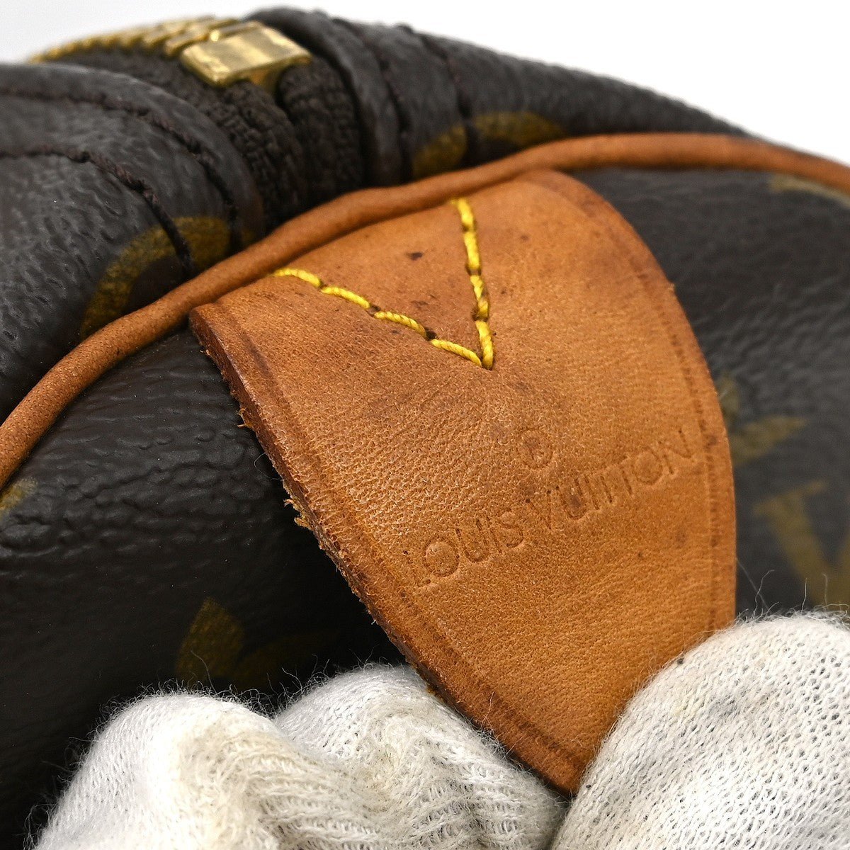 Louis Vuitton Keepall Bag - Brandsamsara