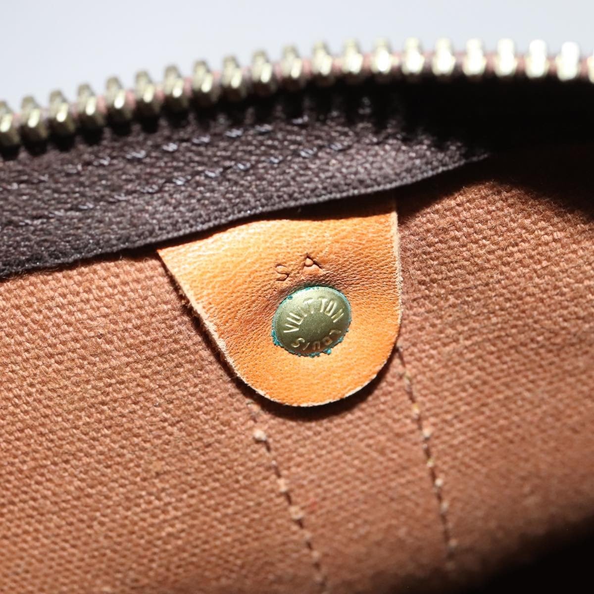 Louis Vuitton Keepall Bag - Brandsamsara