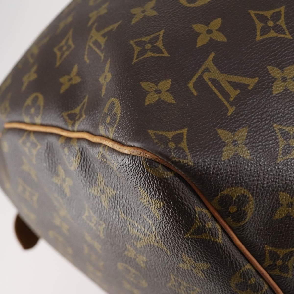 Louis Vuitton Keepall Bag - Brandsamsara
