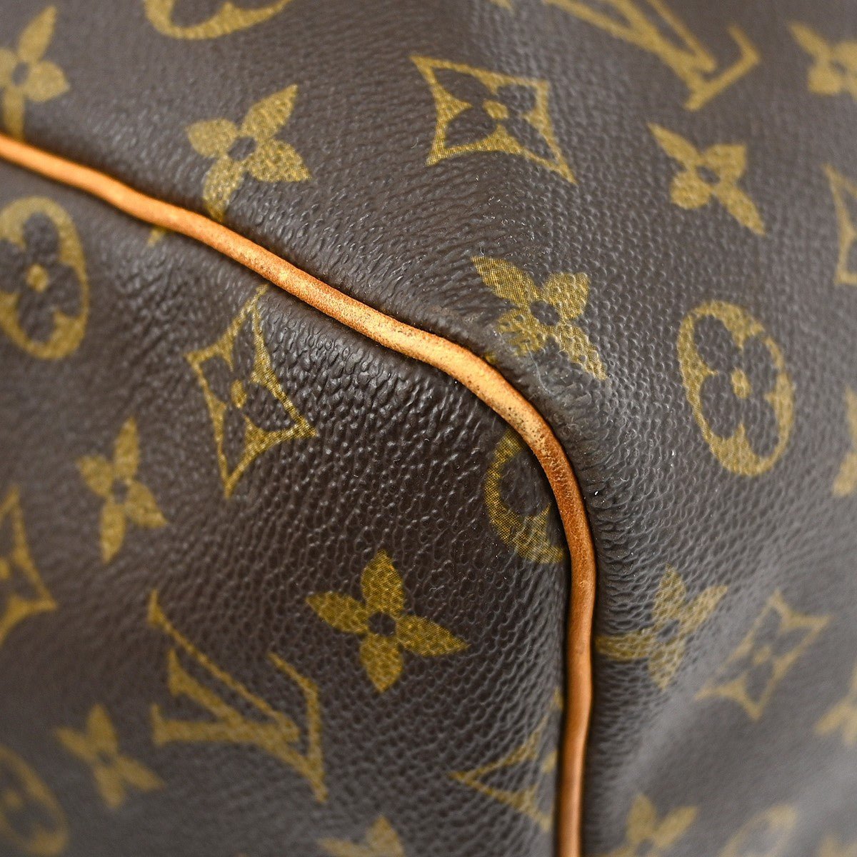 Louis Vuitton Keepall Bag - Brandsamsara