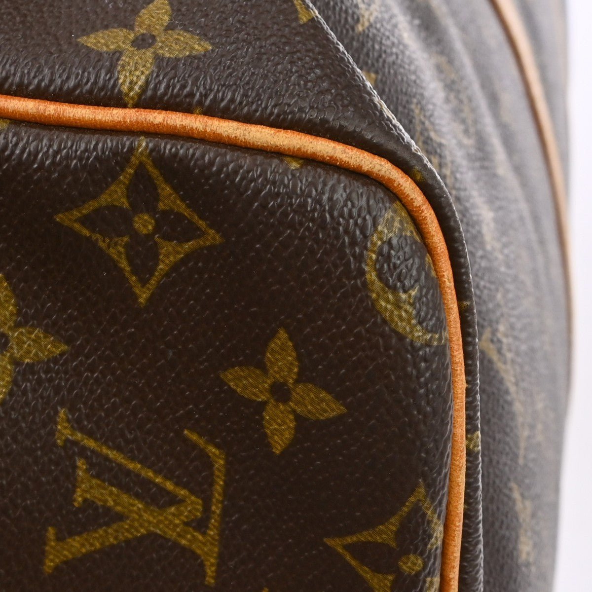 Louis Vuitton Keepall Bag - Brandsamsara