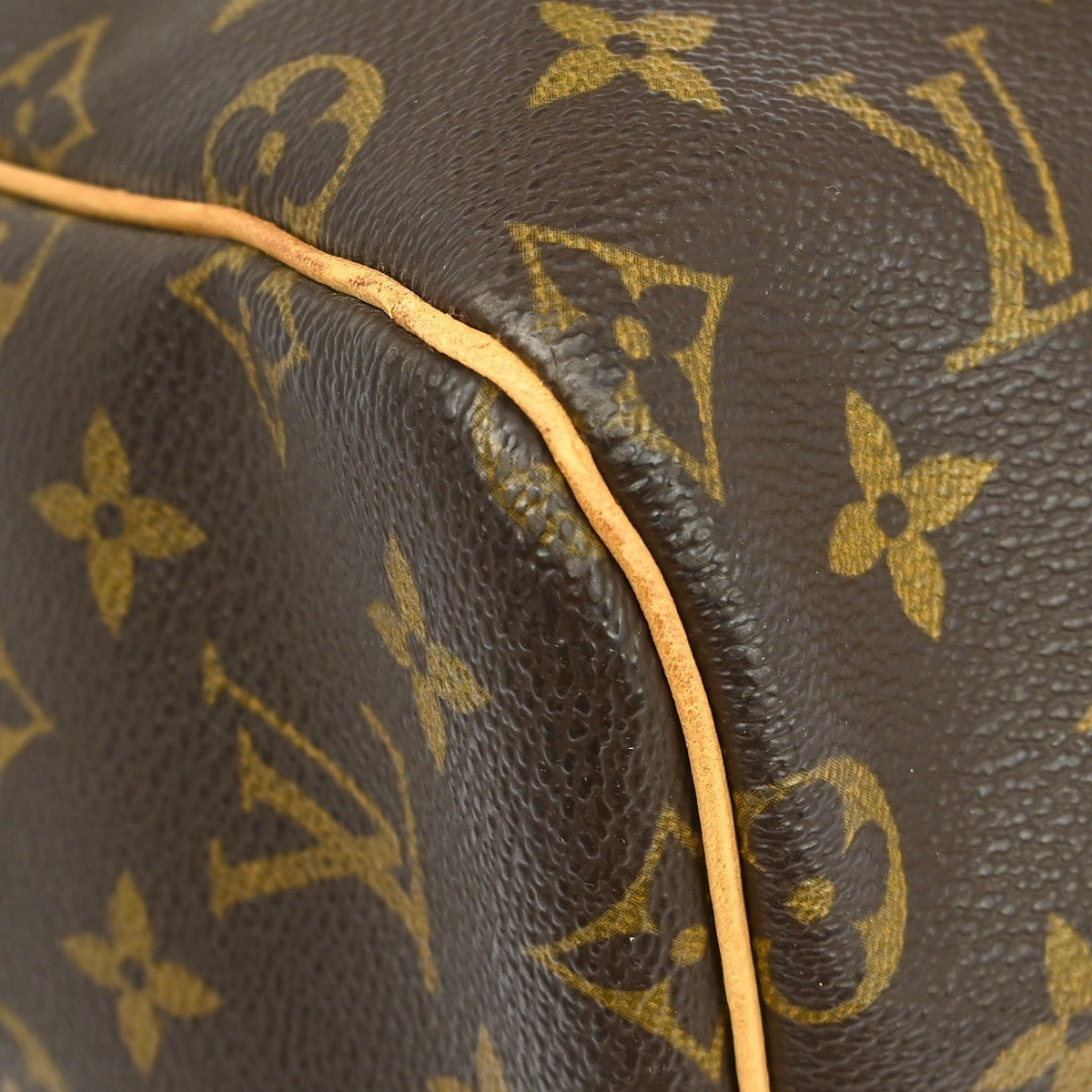 Louis Vuitton Keepall Bag - Brandsamsara