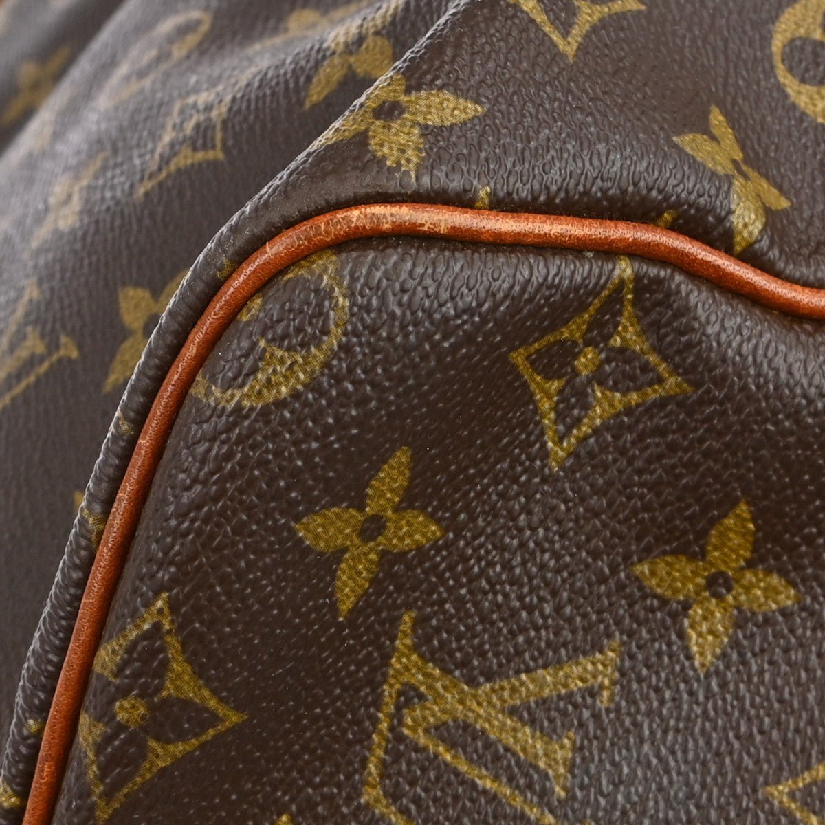 Louis Vuitton Keepall Bag - Brandsamsara