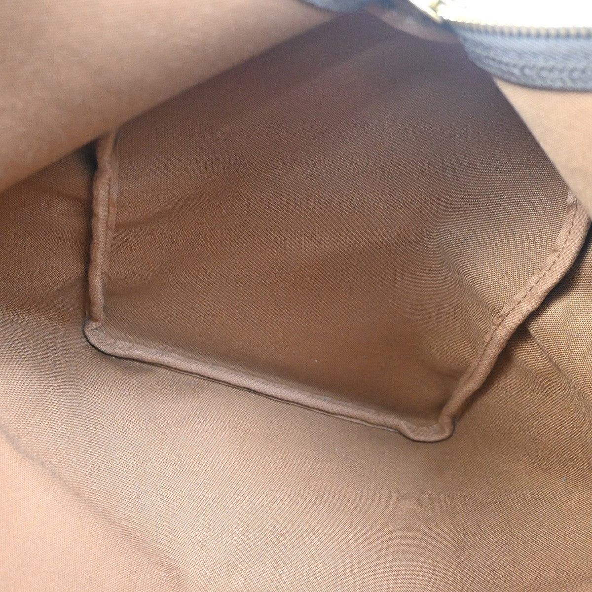 Louis Vuitton Keepall Bag - Brandsamsara