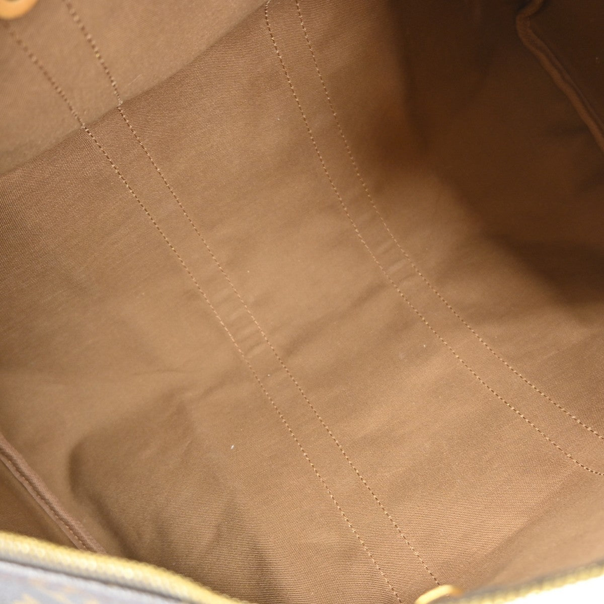 Louis Vuitton Keepall Bag - Brandsamsara