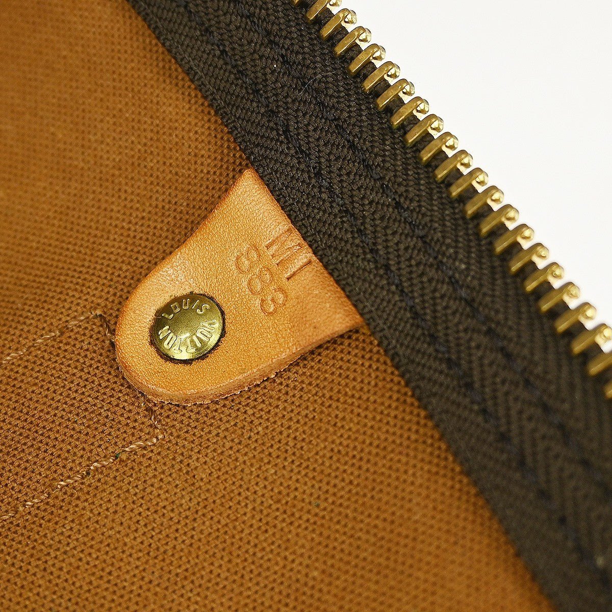 Louis Vuitton Keepall Bag - Brandsamsara
