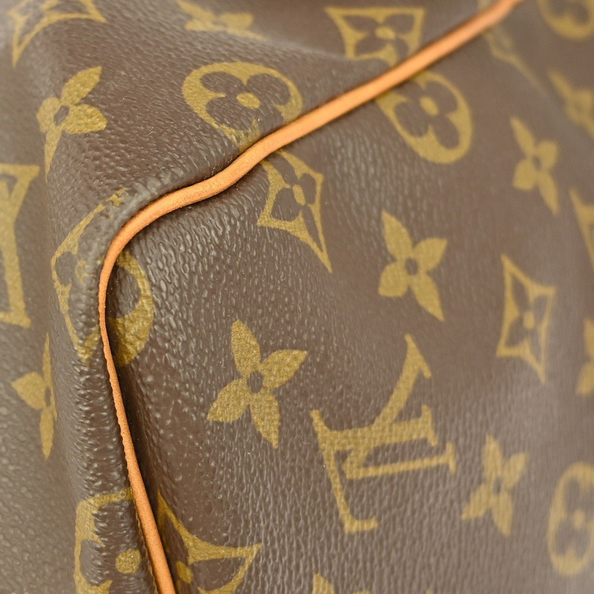Louis Vuitton Keepall Bag - Brandsamsara