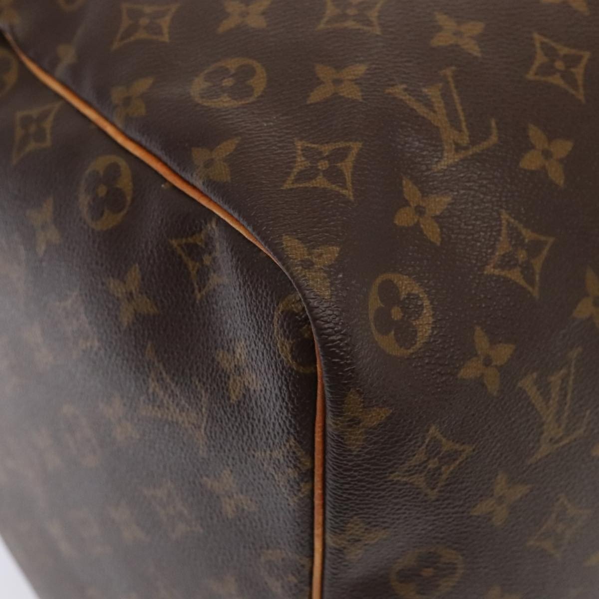 Louis Vuitton Keepall Bag - Brandsamsara