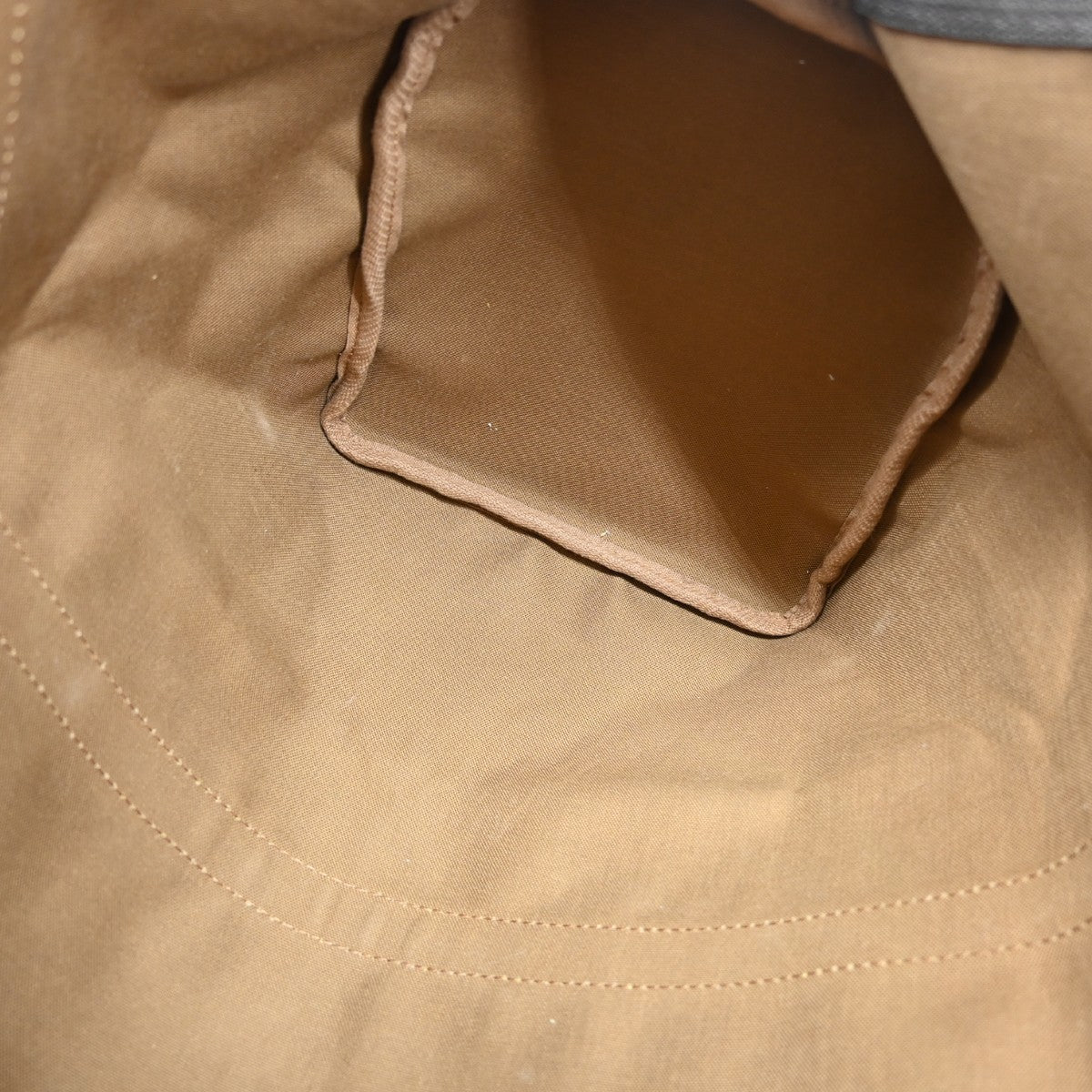 Louis Vuitton Keepall Bag - Brandsamsara