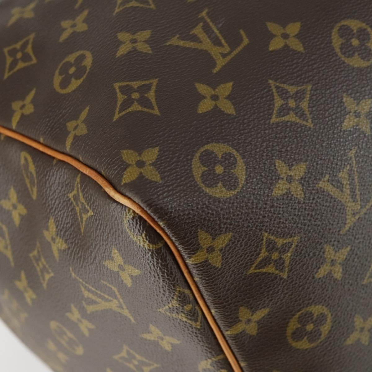 Louis Vuitton Keepall Bag - Brandsamsara