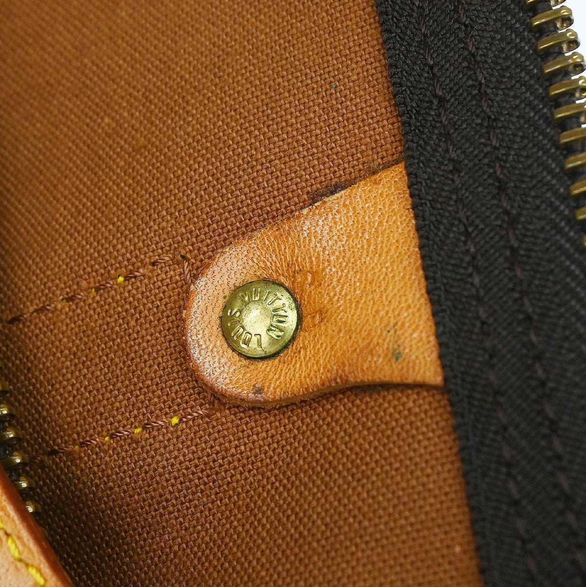 Louis Vuitton Keepall Bandouliere Bag - Brandsamsara