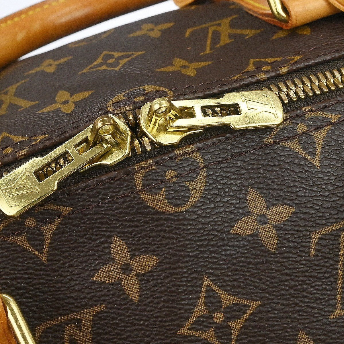 Louis Vuitton Keepall Bandouliere Bag - Brandsamsara