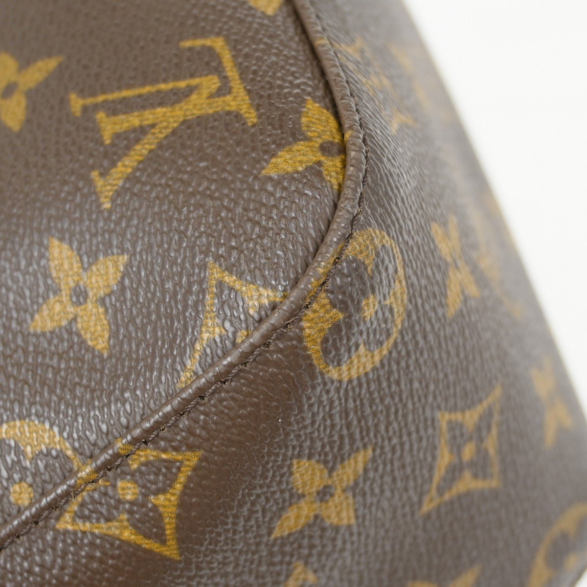Louis Vuitton Looping - Brandsamsara