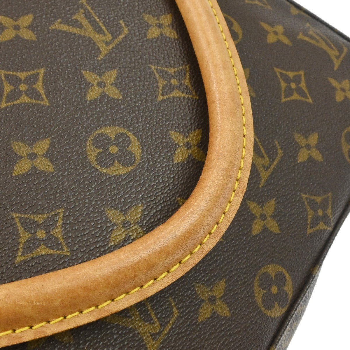 Louis Vuitton Looping Handbag - Brandsamsara