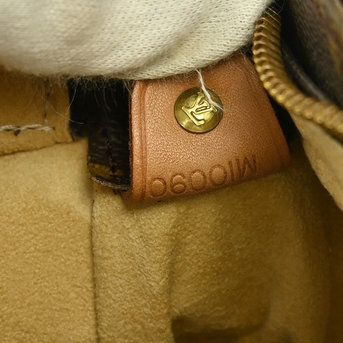 Louis Vuitton Looping Handbag - Brandsamsara