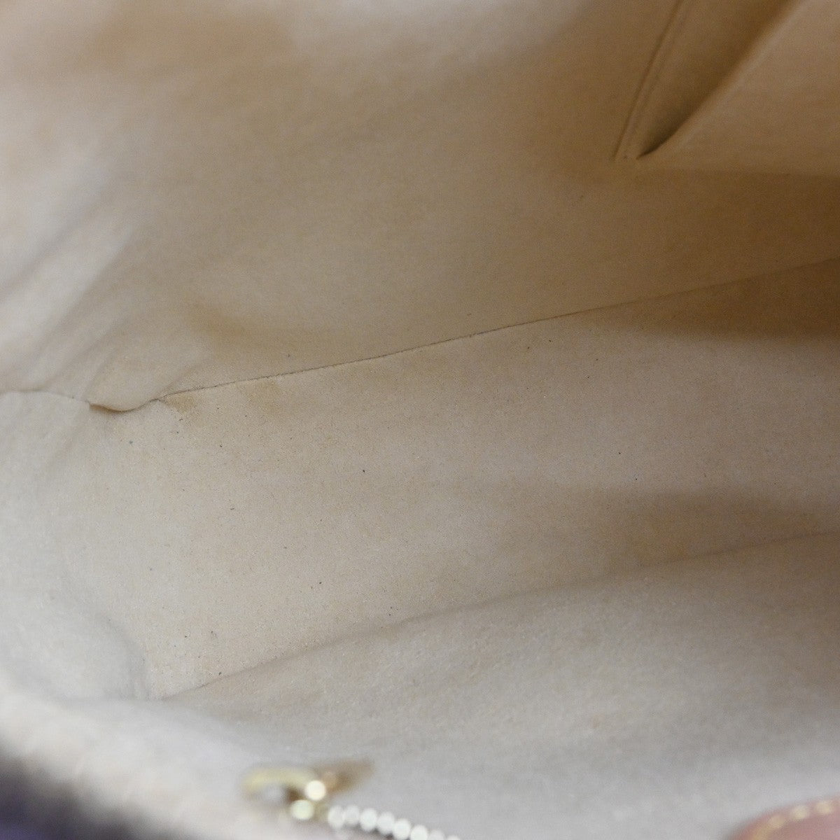 Louis Vuitton Looping Handbag - Brandsamsara