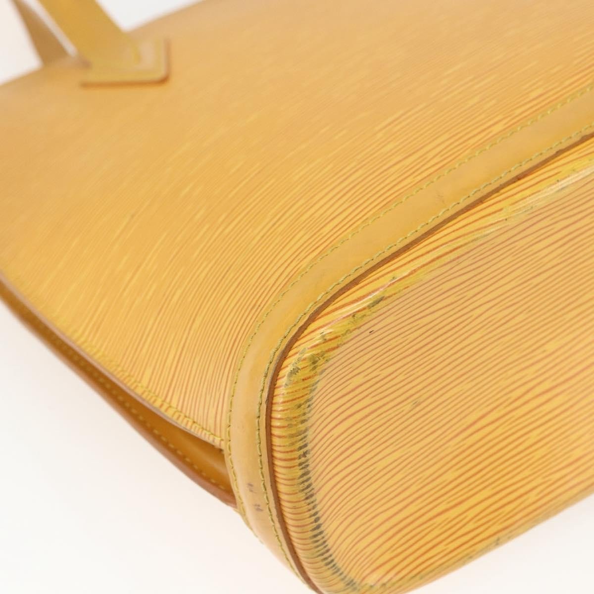 Louis Vuitton Lussac Handbag - Brandsamsara