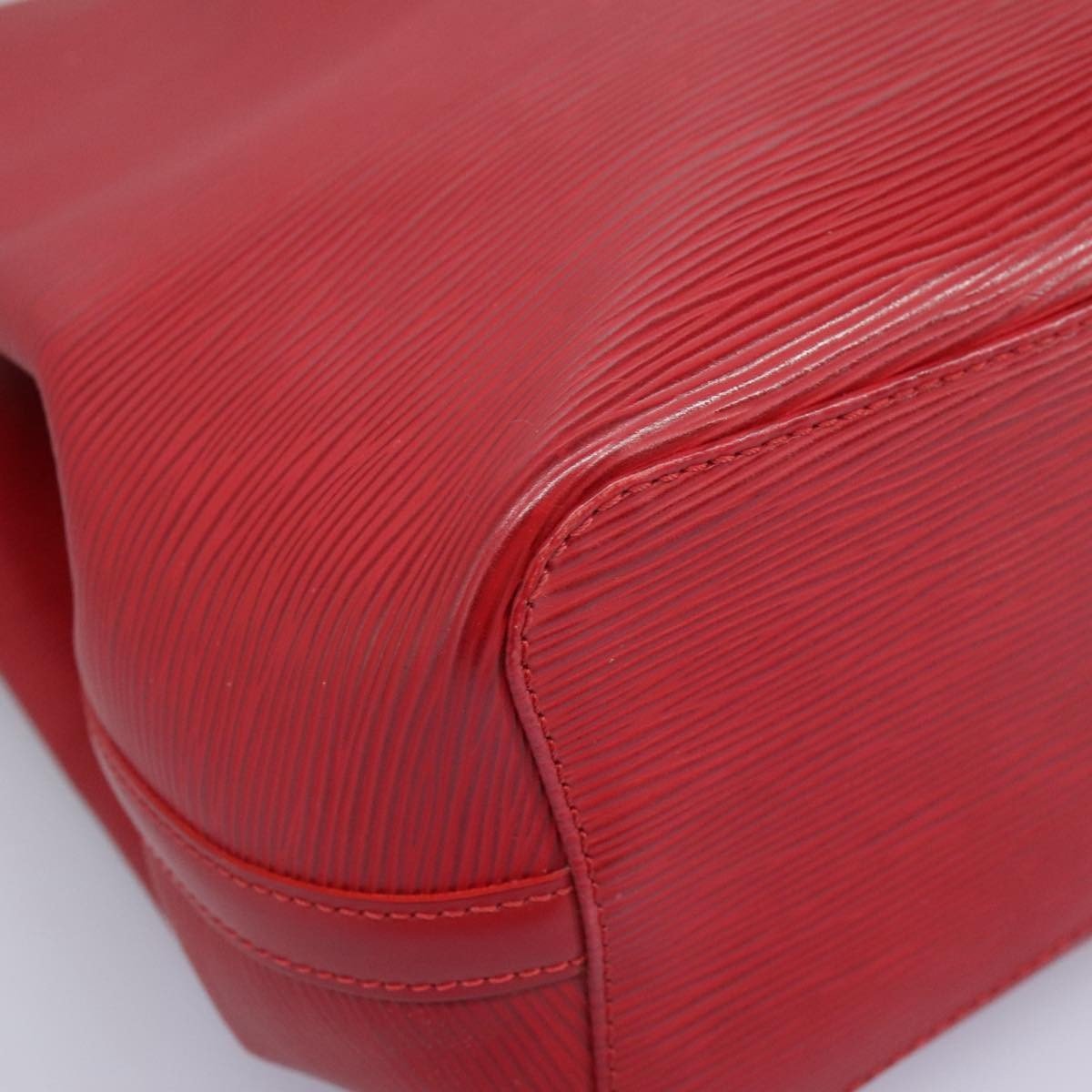 Louis Vuitton Mandara Handbag - Brandsamsara