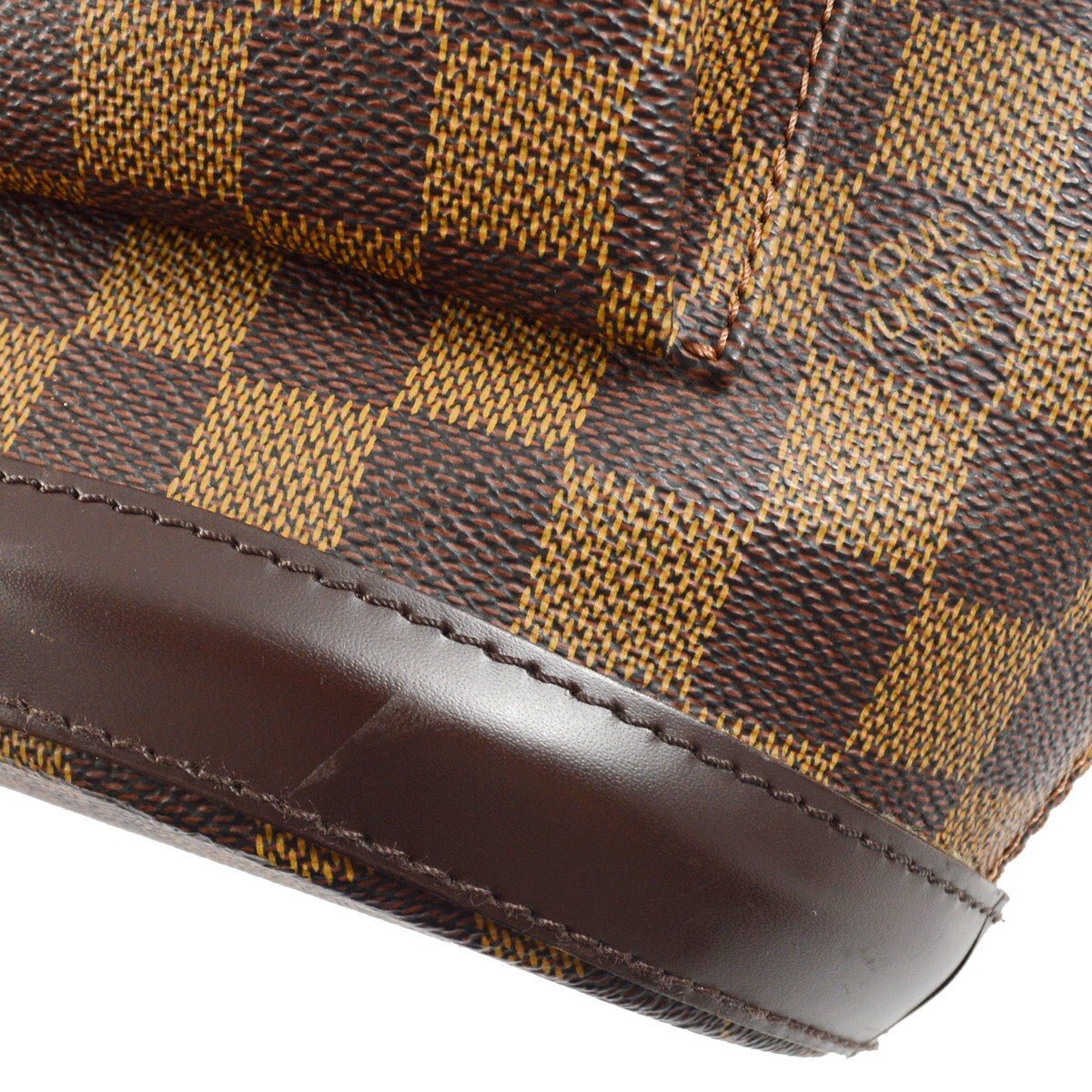 Louis Vuitton Manosque Handbag - Brandsamsara