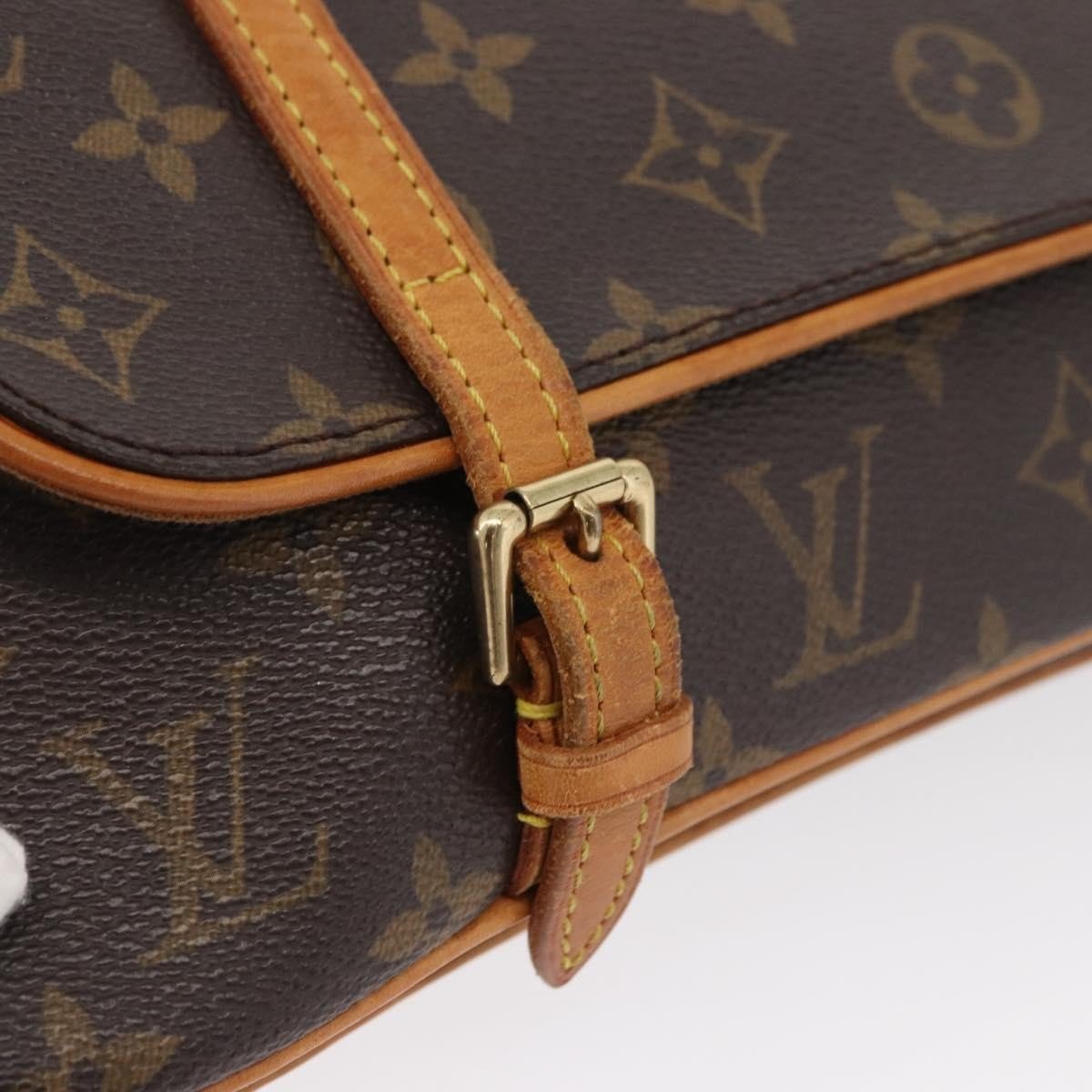 Louis Vuitton Marelle Shoulder Bag - Brandsamsara