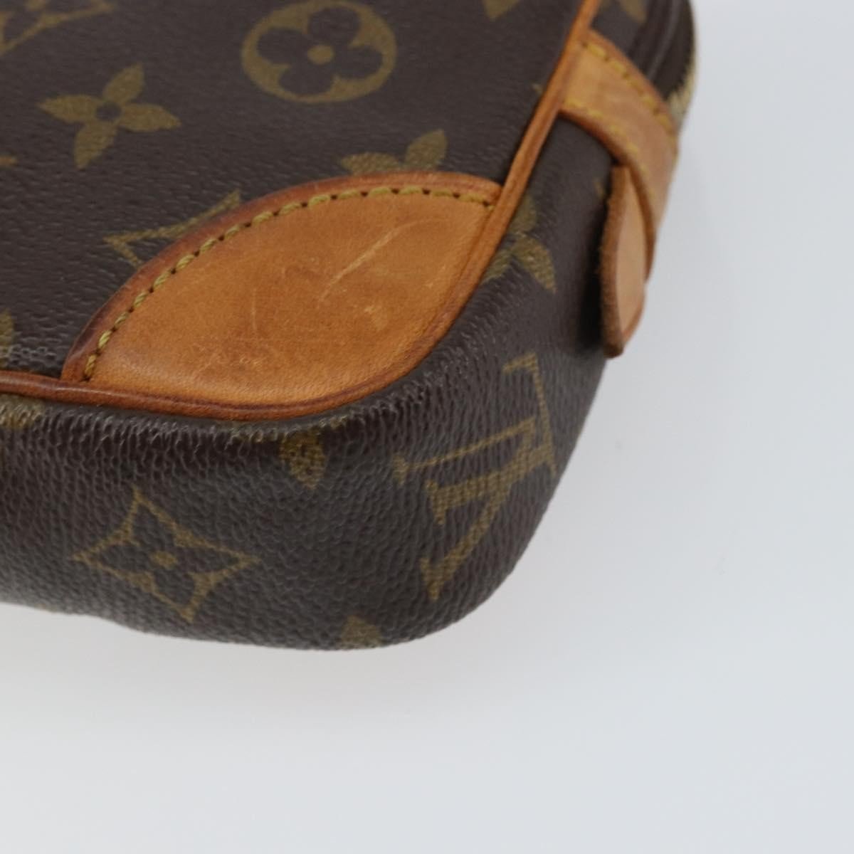 Louis Vuitton Marly Dragonne Clutch - Brandsamsara