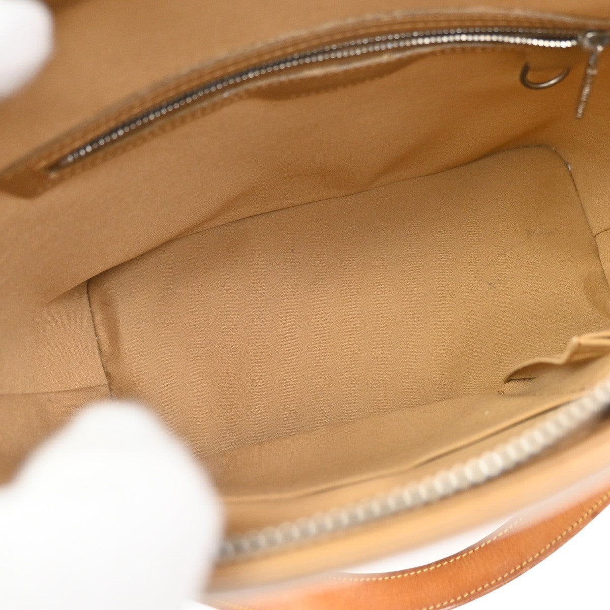 Louis Vuitton Mat Stockton Handbag - Brandsamsara