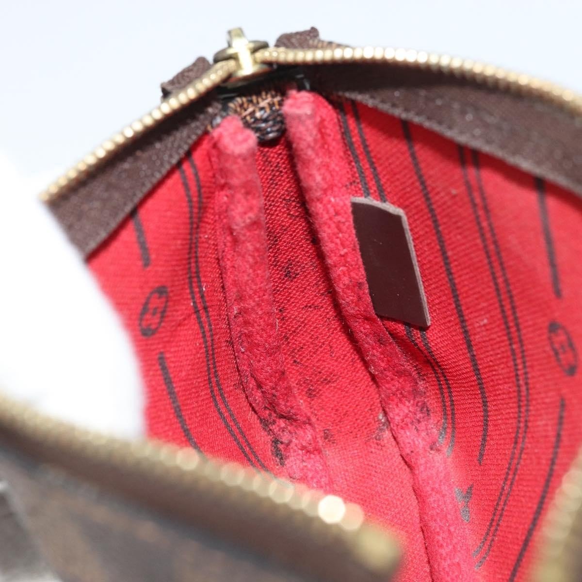 Louis Vuitton Mini pochette accessoires - Brandsamsara