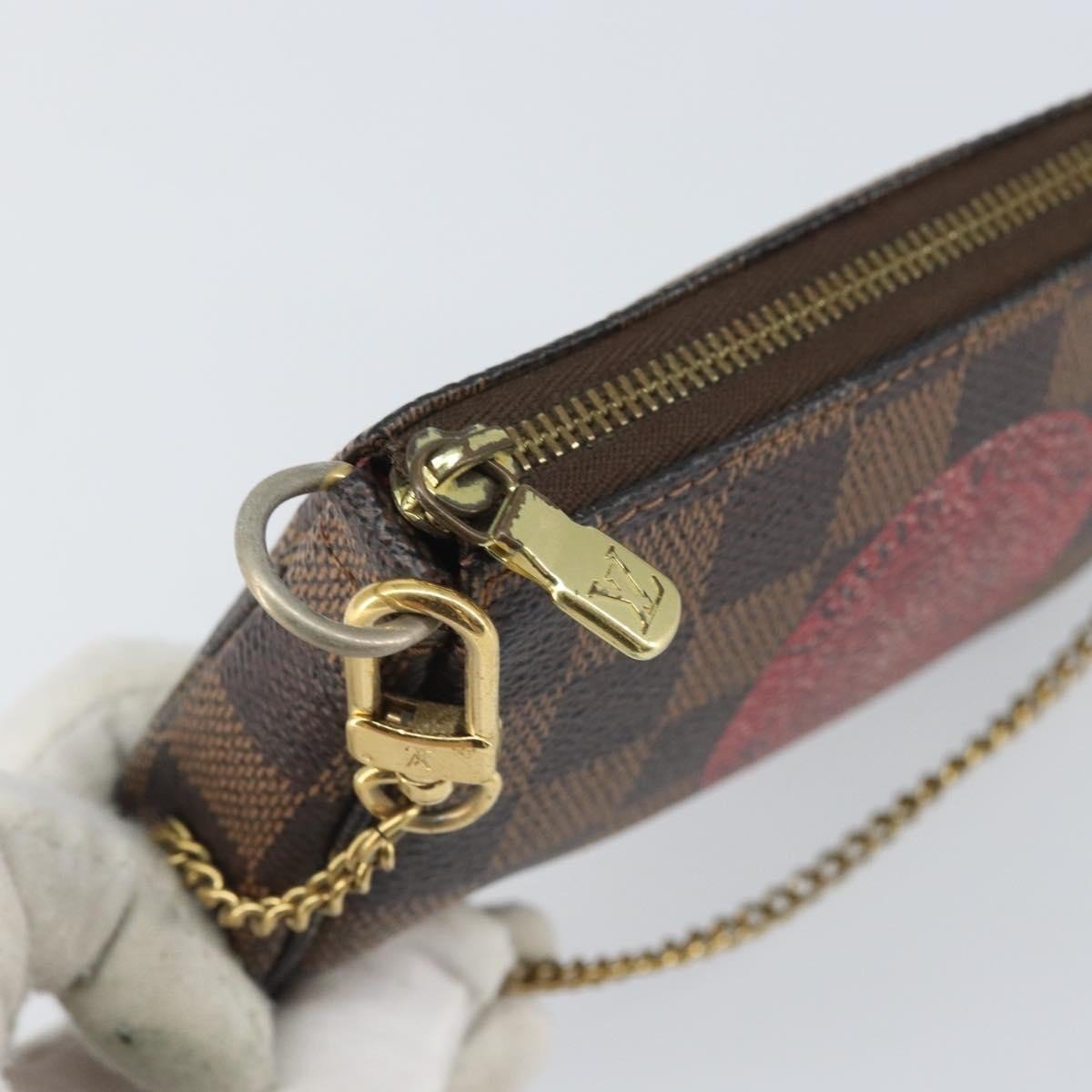 Louis Vuitton Mini pochette accessoires - Brandsamsara