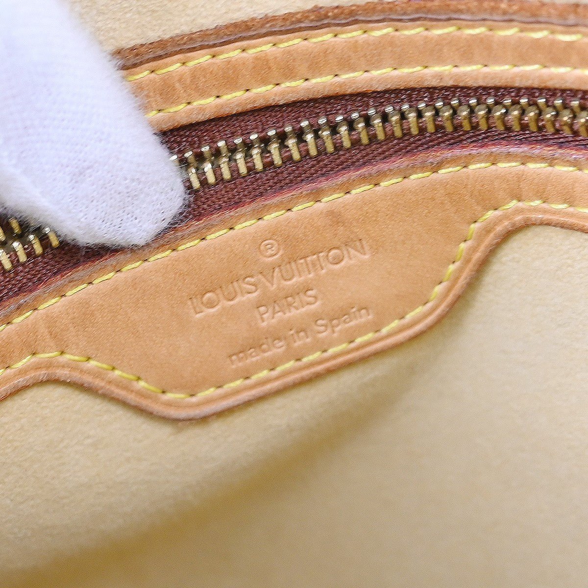 Louis Vuitton Monogram Looping Handbag - Brandsamsara