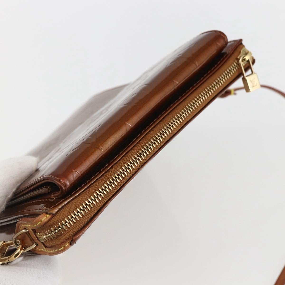 Louis Vuitton Mott Handbag - Brandsamsara